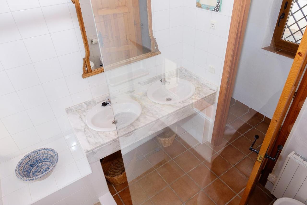 Вилла Casita Blanca Нерха Экстерьер фото